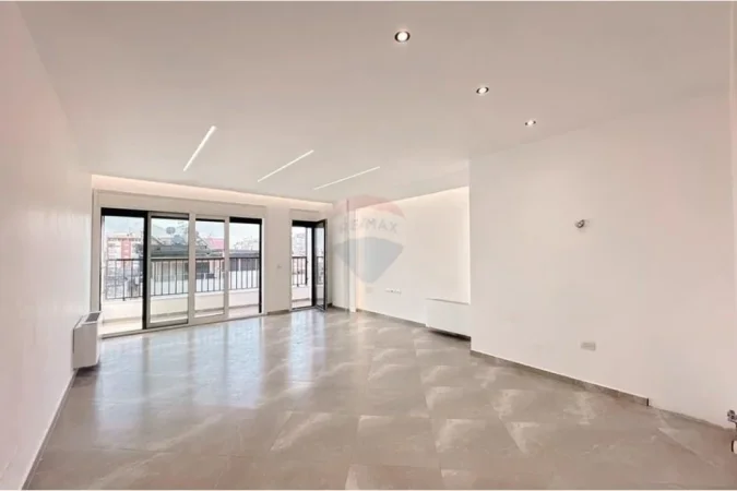 Tirane, shitet apartament 3+1+Ballkon Kati 9, 143 m² 505.000 € 