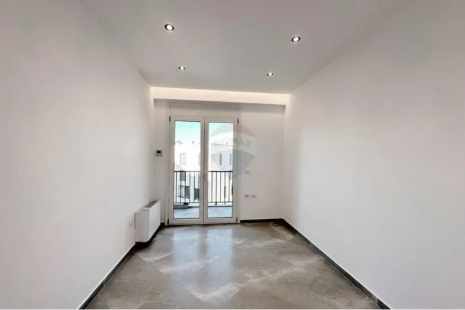 Tirane, shitet apartament 3+1+Ballkon Kati 9, 143 m² 505.000 € 