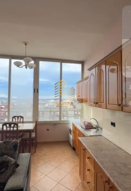 Tirane, jepet me qera apartament Kati 7, 76 m² 350 € (Fresku)