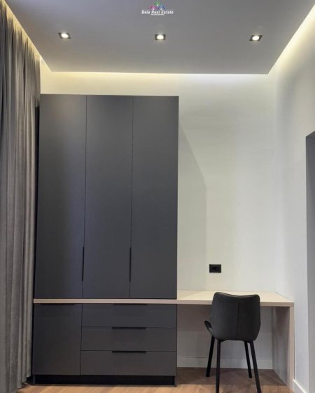 Tirane, jepet me qera apartament 1+1+Ballkon Kati 1, 37 m² 500 € (Liqeni i Thate)