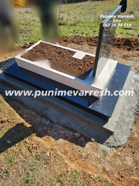 Tirane, ofroj Punime Varresh - Modele Varresh Te Hapur Mermer Dhe Granit