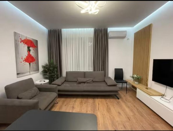 Tirane, jepet me qera apartament 1+1+Ballkon Kati 3, 65 m² 650 € (Rruga e Kavajës)