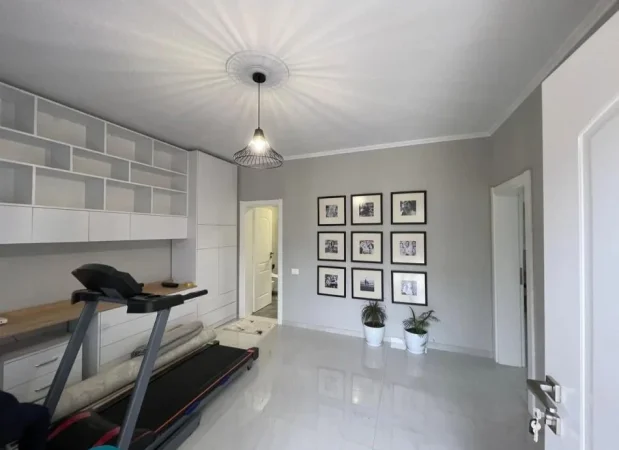 Tirane, shitet shtepi 1+1 Kati 0, 250 m² 1.130.000 € (ARDENO)