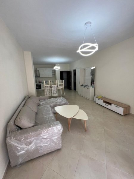 Durres, shitet apartament 2+1+Ballkon Kati 5, 92 m² 110.000 € (Durres, Qender)