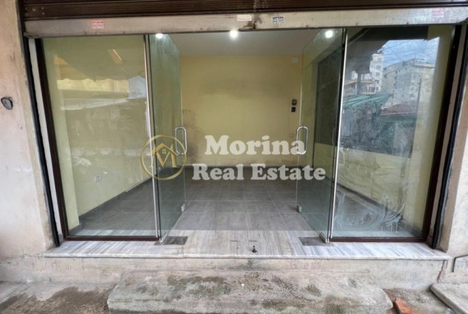 Tirane, shitet ambjent biznesi Kati 1, 132 m² 105.060 € (Tregu Cam/Rruga Shyqyri Berxolli)