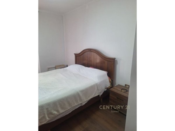 Tirane, shes apartament 2+1+Ballkon Kati 5, 120 m² 175.000 € (Don Bosco)