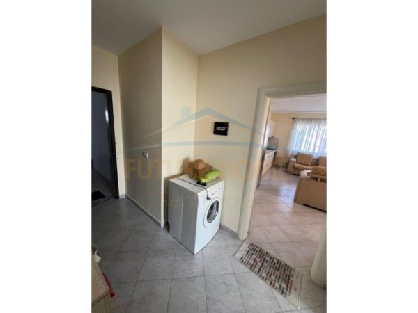 Durres, shitet apartament 1+1+Ballkon Kati 6, 65 m² 80.000 € (Shkembi i Kavajes Durres)