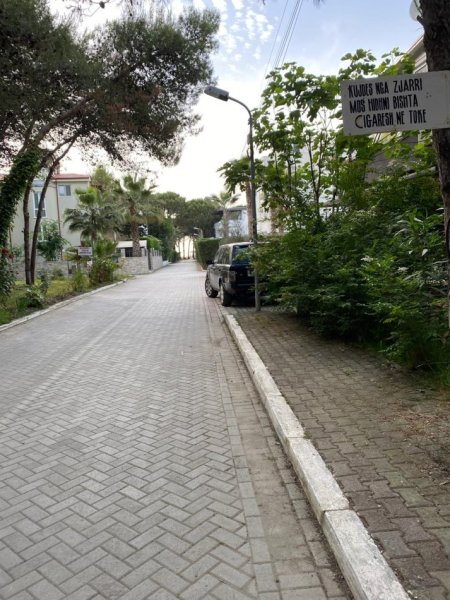 Durres, jepet me qera apartament 2+1+Ballkon Kati 0, 140 m² 220.000 € (QERRET)