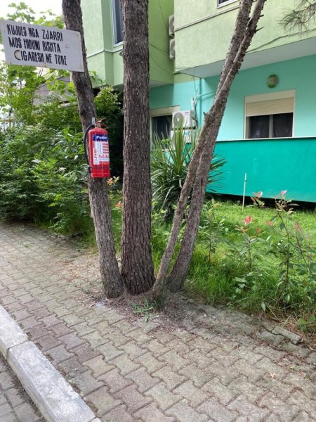 Durres, jepet me qera apartament 2+1+Ballkon Kati 0, 140 m² 220.000 € (QERRET)