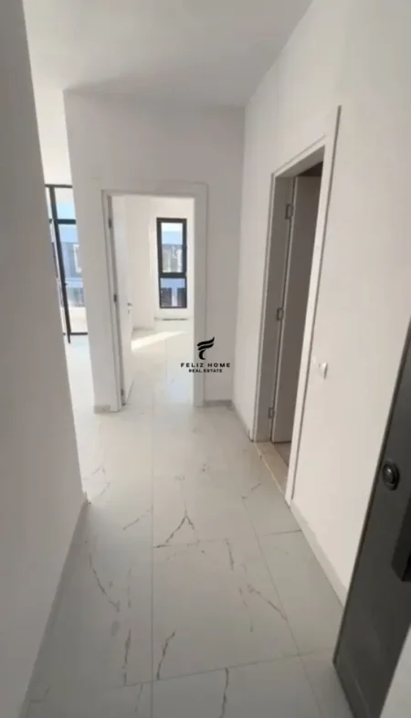 Vlore, shitet apartament 1+1+Ballkon Kati 7, 70 m² 92.000 € (ORIKUM)