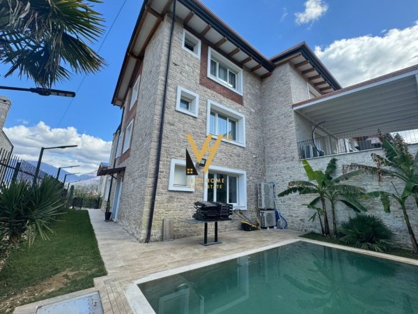 Tirane, jepet me qera Vile 3 Katshe Kati 0, 900 m² 2.800 € (TEGU)
