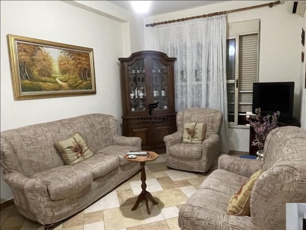 Tirane, jepet me qera apartament 2+1 Kati 6, 100 m² 680 € (HARRY FULTZ)