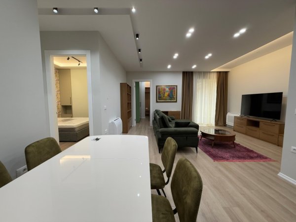 Tirane, jepet me qera apartament 2+1+Ballkon Kati 4, 88 m² 1.500 € (Faik Konica)