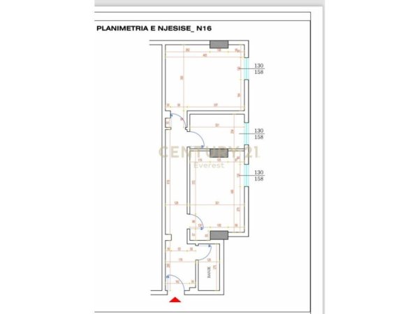 Tirane, jepet me qera ambjent biznesi Kati 1, 75 m² 1.000 € (PERBALLE HOTEL PLAZA)