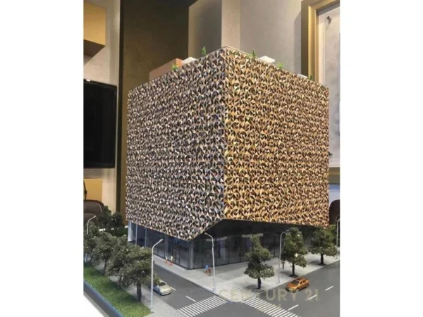 Tirane, jepet me qera ambjent biznesi Kati 2, 121 m² 3.700 € (Rainbow Center)