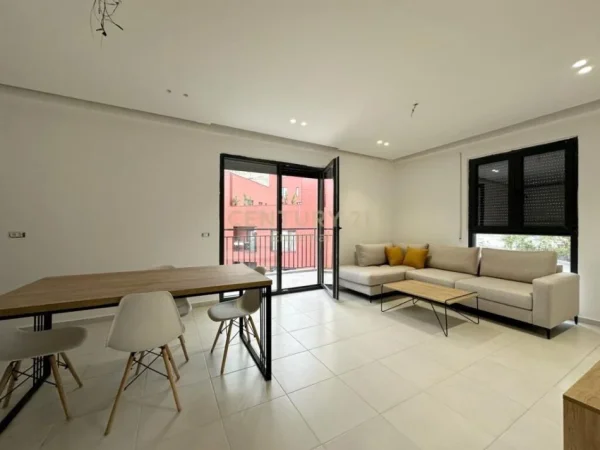 Tirane, shes apartament 2+1+Aneks+Ballkon Kati 5, 105 m² 185.000 € (Kodra e Diellit)