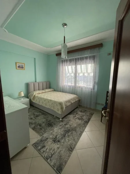 Tirane, jap me qera apartament 2+1+Aneks+Ballkon Kati 3, 137 m² 1.000 € (Faik konica)