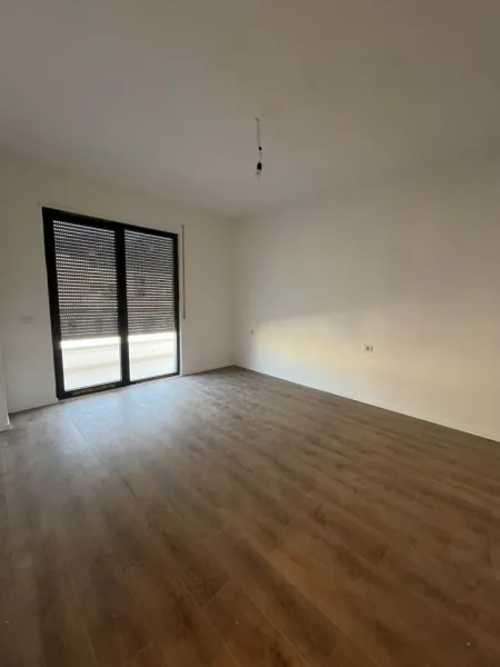 Shqiperi, shitet 3+1+Ballkon Kati 7, 135 m² (Xganfize kemo)