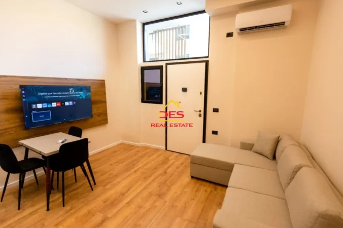 Vlore, shitet garsonier 1+1 Kati 0, 45 m² 99.000 € (Rruga Çamëria, Vlorë)