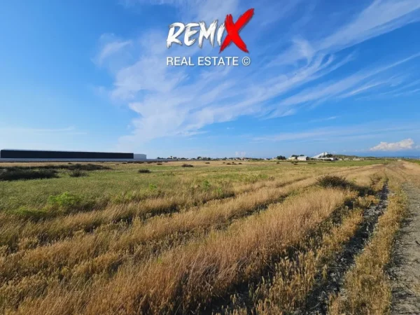 Durres, shitet toke , 11.385 m²