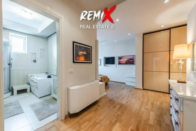 Durres, shitet apartament duplex Dublex Kati 8, 290 m² 348.000 € 