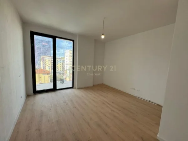 Tirane, jepet me qera apartament 2+1+Aneks+Ballkon Kati 6, 127 m² 1.200 € (ATLANA RESIDENCE)