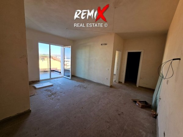 Mali Robit, shitet apartament 1+1+Aneks+Ballkon Kati 6, 61 m² 121.600 € 