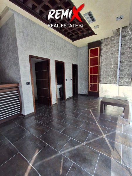 Durres Plazh, shitet ambjent biznesi Kati 0, 140 m² 200.000 € 