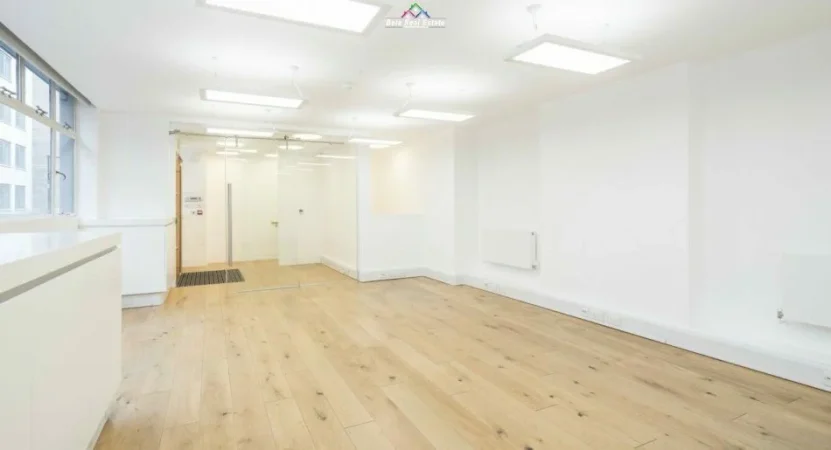 Tirane, jepet me qera zyre Kati 0, 50 m² 1.000 € (mine peza)