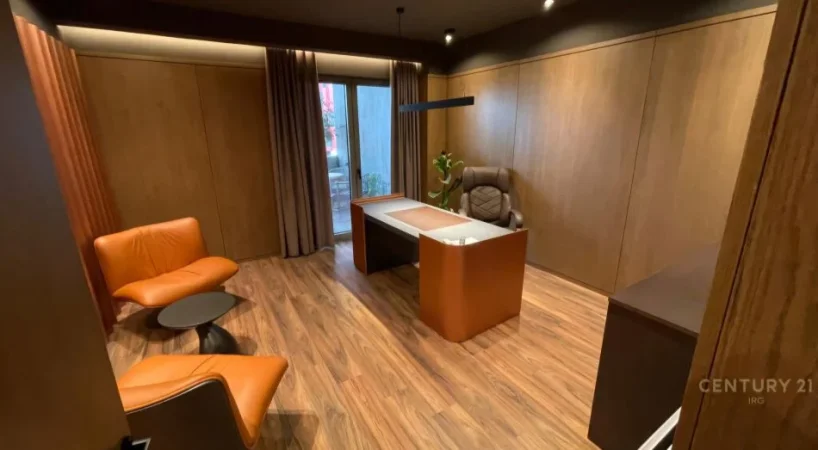 Tirane, shitet zyre Kati 6, 107 m² 530.000 € (Rruga e Elbasanit)