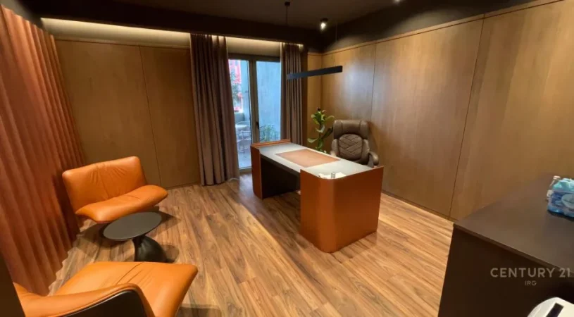 Tirane, shitet zyre Kati 6, 107 m² 530.000 € (Rruga e Elbasanit)