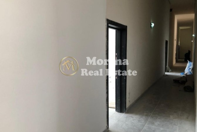 Tirane, shitet ambjent biznesi Kati 1, 88 m² 230.000 € (Xhamlliku/Ish Profarma-Kompleksi TDT)