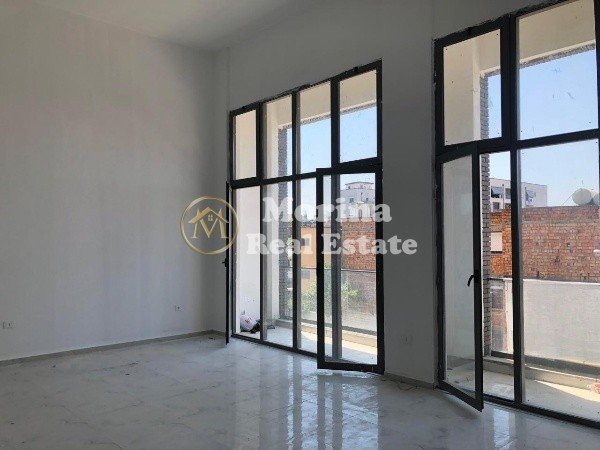 Tirane, shitet ambjent biznesi Kati 1, 88 m² 230.000 € (Xhamlliku/Ish Profarma-Kompleksi TDT)