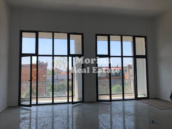 Tirane, shitet ambjent biznesi Kati 1, 88 m² 230.000 € (Xhamlliku/Ish Profarma-Kompleksi TDT)