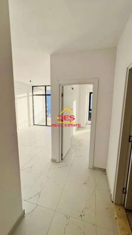 Vlore, shitet apartament 1+1+Ballkon Kati 3, 70 m² 91.650 € (Orikum, Vlorë)