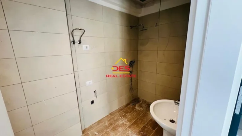 Vlore, shitet apartament 1+1+Ballkon Kati 3, 70 m² 91.650 € (Orikum, Vlorë)