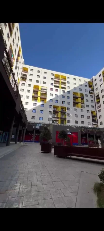 Tirane, shitet apartament 1+1 Kati 2, 73 m² 110.000 € 