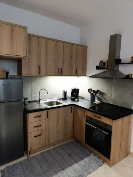 Durres, shitet garsonier 1+1 Kati 1, 51 m² 65.000 € (Rruga Pavaresia)