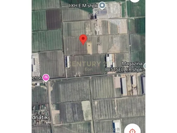 Durres, shitet toke , 6.380 m² 278.000 € (spitalle)