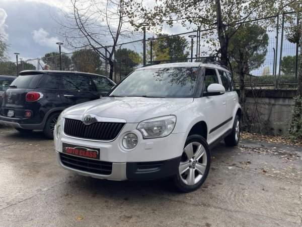 Tirane, shes makine SKODA YETI Nafte, e bardhë manuale Klima 170.000 km 5.790 €