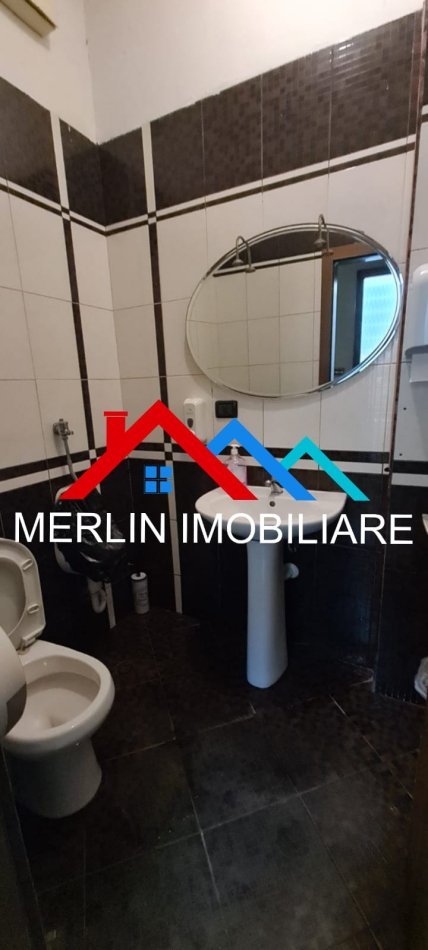 Tirane, shitet bar-resorant Kati 0, 155 m² 360.000 € (AT ZEF VALENTINI,LAPRAKE)