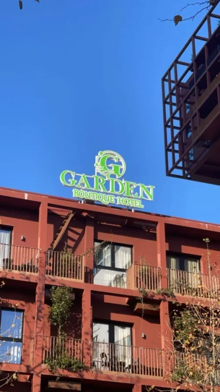 Tirane, shitet ambjent biznesi Kati 0, 104 m² 414.999 € (Garden Building)