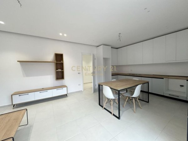 Tirane, shes apartament 2+1 , 105 m² 185.000 € (Kodra e Diellit)