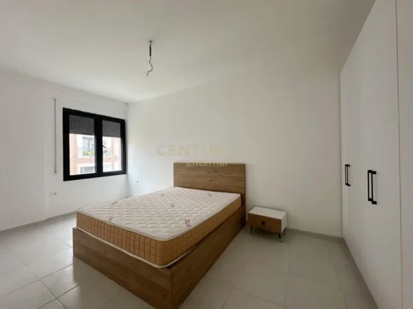 Tirane, shes apartament 2+1 , 105 m² 180.000 € (Kodra e Diellit)