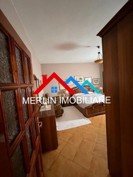 Tirane, shitet apartament 2+1 Kati 5, 133 m² 165.000 € (Rruga At Zef Valentini)