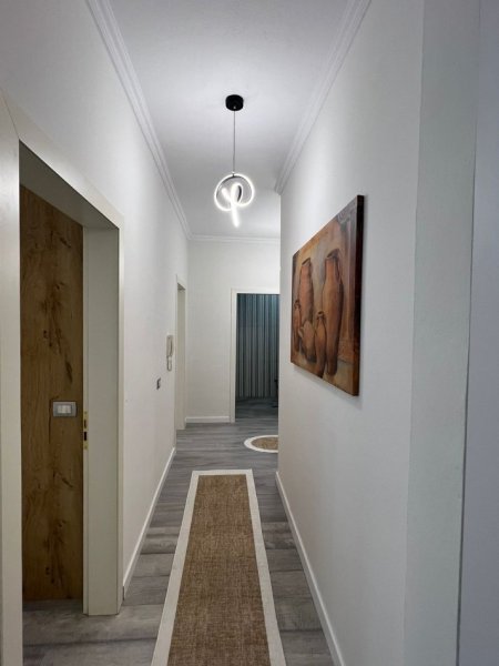 Tirane, shitet apartament 2+1 Kati 2, 91 m² 146.000 € (Astir,Rruga Mikel Maruli)
