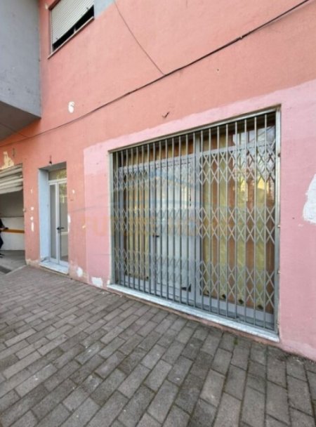 Tirane, shitet ambjent biznesi Kati 0, 92 m² 145000 € (prane Fabrikes se Qelqit, Kombinat, Tiranë AREA47681)