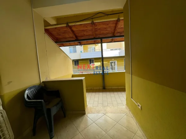 Vlore, shitet apartament 1+1+Ballkon , 61 m² 75.000 € (ORIKUM)