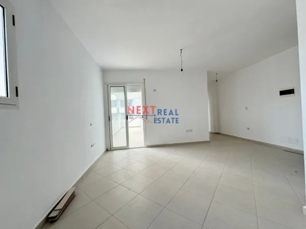 Vlore, shitet apartament 1+1+Ballkon , 85 m² 85.000 € (PORCELANOSA)