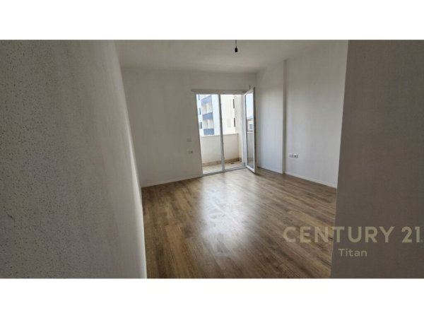 Tirane, shitet apartament 2+1 Kati 7, 104 m² 177.000 € (Don Bosko)